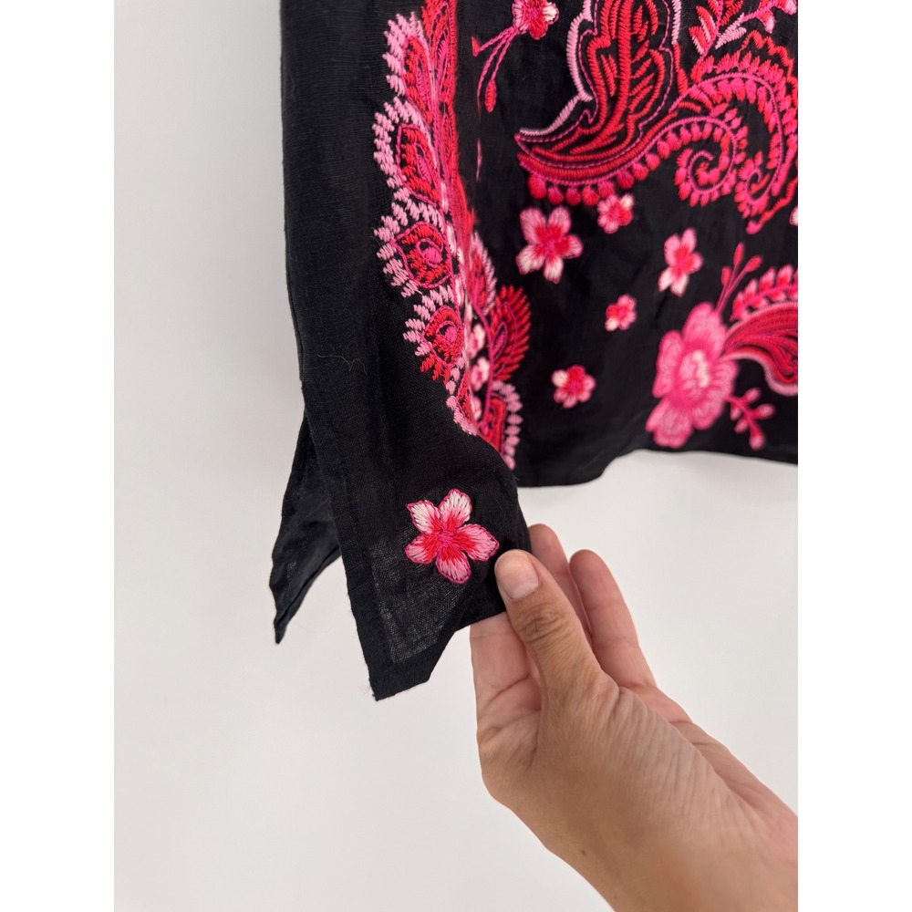 Johnny Was Embroidered Linen Top w
Small Black Pink Floral Paisley Sleeveless - Picture 6 of 9